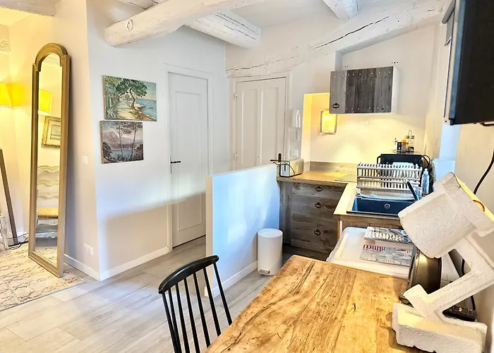 Elegant In - Le Suquet - 2 People 戛纳